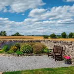 Curlew Barn *