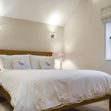 Curlew Barn Semesterbostad *
