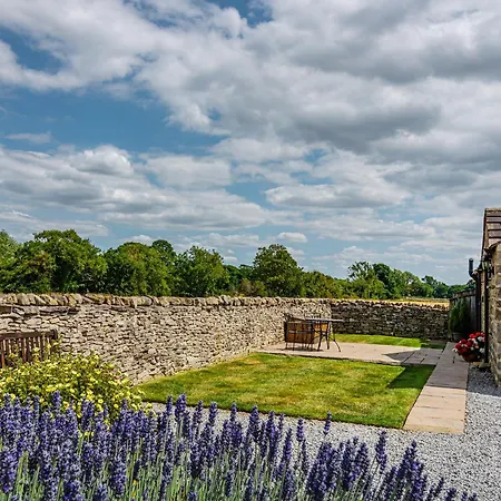 Curlew Barn Middleham